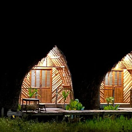 Palayan Paradise Huts Сан-Вісент Екстер'єр фото