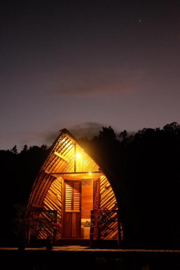 Palayan Paradise Huts Сан-Вісент Екстер'єр фото
